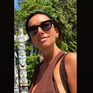 Cristina Saavedra Instagram - (Este momento de agosto)
Ese algo. Totem Pole Canadá