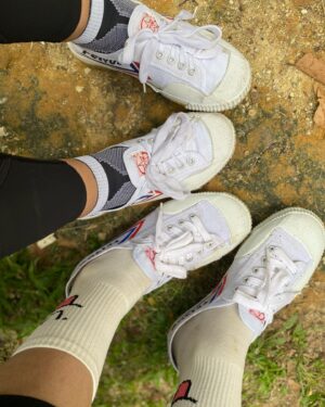 Cristina Suzanne Instagram - Leave nothing but footprints, take nothing but memories. Awwww 🥹 🏃🏻‍♀️🥾🌳

#ilovehiking
#ilovebigtrees