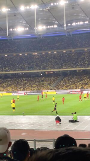 Cristina Suzanne Instagram - #harimaumalaya 
Weeeeee!