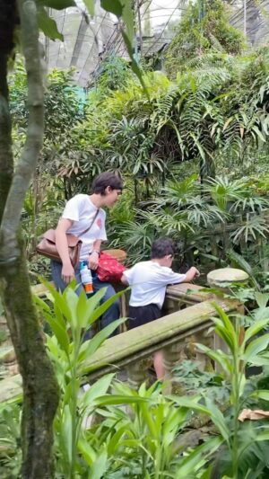 Cristina Suzanne Instagram - Joys of life 🦋

#makmakandanak