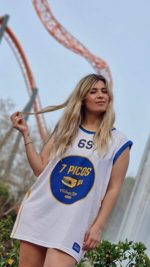 Cristina Boscá Instagram - No os vais a creer… 😂😂😂😂 @parquedeatraccionesmadrid