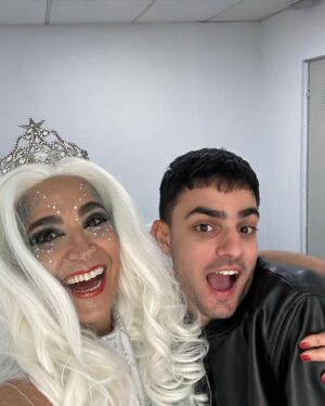 Cristina Rodríguez Torres Instagram - Otro de mis sueños cumplidos !!!!
Ser la ESTRELLA de la cabalgata de Reyes de Benidorm 
Vestida de mi compañero y amigo @marc.ins @marcosruizcollection 

@toniperez.es @fiestasbenidorm