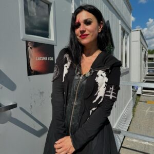 Cristina Scabbia Instagram - Last few days’ drop.
The tour has been a blast, packed venues, incredible crowds and new memories unlocked with many friends to cross paths with.

Scroll all the way to see a humbled and grateful Cri.
I fly home with a full heart and it’s all because of YOU.