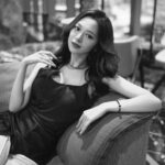 Crystal Fung Instagram - 20240503 Be comfortable in your own skin. Makeup & Hair : @muahanna