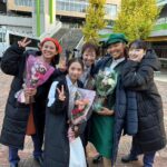 Crystal Kay Instagram - コン太ちゃんクルー🦊 こんなにも素敵なキャストの皆さんと本当に短すぎる間だけどご一緒できたのはとーーーーーても嬉しかったです!いろんなミクロなドラマがたくさんありそうで、もっと見てみたいｗ．日常で小さな幸せや、人と人とのつながり、言葉じゃない思いやり、とても人間味あって、大好きなストーリーでした。この時間に感謝です🥰また皆様とご一緒できることを楽しみにしています♥️ありがとうございました😊 #ユーミンストーリーズ冬の終わり #nhk #浅田美代子 さん #篠原ゆき子 さん #伊東蒼 さん #麻生久美子