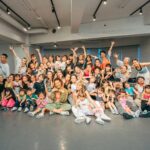 Crystal Kay Instagram - みーーーんなでのリハーサルにて☺️こんなにたくさんのかわい子ちゃんたちと素敵なダンサーズとハマフェス盛り上げていきますよーー🎉🎉🎉🎉 5/25土曜日18:30山下公園で待ってるね💕 We're ready to show you a good time this Saturday from 630pm at Yamashita Park in YOKOHAMA 👋🏾👋🏾 #hamafes165 #ハマフェス