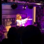 Crystal Kay Instagram - Throwback to one of my fav moments singing "Kirakuni" produced by the one and only @officialjamandlewis at my acoustic show at Ziggy in September 🙌🏾when you don't need background coz THE CROWD GOTCHU 👏🏾👏🏾👏🏾❤️ @nozomix___ You a real one for doing this guitar only🥺 ロスでのライブでめっち好きだった瞬間。アコースティックだけど、コーラスなくてもみんなが歌ってくれるか問題無しｗ❤️❤️❤️