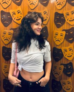 Débora Ozório Instagram - 🎭