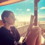 Daisy Ridley Instagram - 📖 🪱