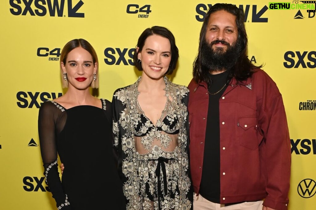 Daisy Ridley Instagram - Overwhelmed by the enthusiasm and support shown to #MAGPIE at #SXSW!!! Thank you so much to our very first audiences! We can’t wait to share our film with the rest of the world soon! ❤️❤️❤️