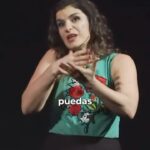 Dalia Gutmann Instagram - Hoy, en "materiales que jubilé hace tiempo pero no pierden vigencia"👇 DaluTip para cuando te quedás sola con alguien que no sabés bien quién es...😬🤭😅 #Comedia #StandUp #CosaDeMinas #DeNada Para ver material NO JUBILADO, te espero en el teatro (Todas las fechas en el Link de la BIO🎉)