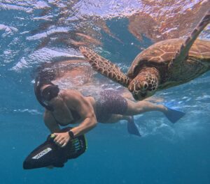 Dame Valerie Adams Instagram - A huge thank you to @moanaseascooters for providing my family and I with a once-in-a-lifetime experience, swimming with these magnificent sea turtles 🐢🏝️. 

Our love and respect for the ocean grows even stronger after this incredible adventure. Special thanks to the accommodating staff for carrying sons extra diabetes supplies out in the water and keeping it dry 😅🙏🏽. 

The small group setting of the tour made us feel incredibly safe, and the sea scooters added an extra layer of enjoyment to the experience. Instead of struggling to stay afloat, we were able to leisurely take in the breathtaking scenery unfolding before us🐠🐡. We were truly fortunate to have the turtles come so close to us, creating unforgettable memories for Tava and Kimoana, who were absolutely delighted by all the sea creatures we encountered. 

This tour comes highly recommended - a must-do for anyone looking to connect with nature and the wonders of the sea. 

Meitaki Ma’ata 🙏🏽🐢🏝️.