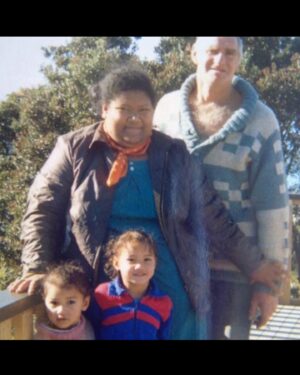 Dame Valerie Adams Instagram - Happy Heavenly Father Day Dad 🫶🤍🕊️. 
Your genetic makeup has truly worked wonders for our nation! 😎😅🤣.
Love you x