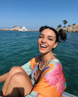 Damla Colbay Instagram - heheheh🐒