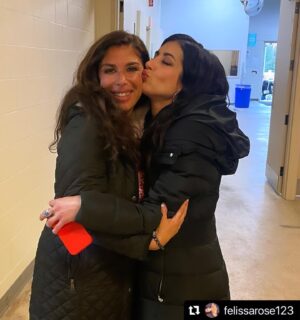 Dana DeLorenzo Instagram - This gorgeous paisan instantly felt like my long lost sister! Cackling and hands flying and talking over each other without taking a breath. Some call it yelling. We call it our inside voices. Just wait till ya hear us belt out songs from GYPSY. 🤌🇮🇹 TI AMO @felissarose123 !!