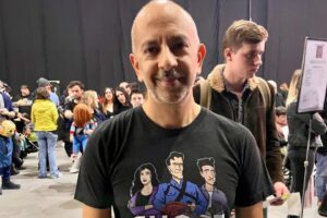 Dana DeLorenzo Instagram - A very late appreciation post to all the incredible fans who showed up a HUGE way in Manchester @monopolyevents last November! So much bloody love for all of you! And shout out to my powerful V’s who killed it with 3 different Kelly cosplays 💯 and Pablo and even a Kelly tattoo !! 🤯👊💜⚓️Hope to see you all again soon! 🇬🇧 🍻 
Stage 📸 by: @robertson.creative 
other 📸 by nicole1677 @fullempirepromotions 
 #fortheloveofhorror #horrorcommunity #horrorcon