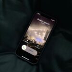 Dana Sokolova Instagram - Оставила для вас ссылку в шапке профиля, по ней можно вернуть средства за билеты слетевшего тура. Спасибо за терпение. Скоро увидимся 🎈