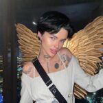 Dana Sokolova Instagram - Скажи мне своё имя, и я скажу как тебя зовут