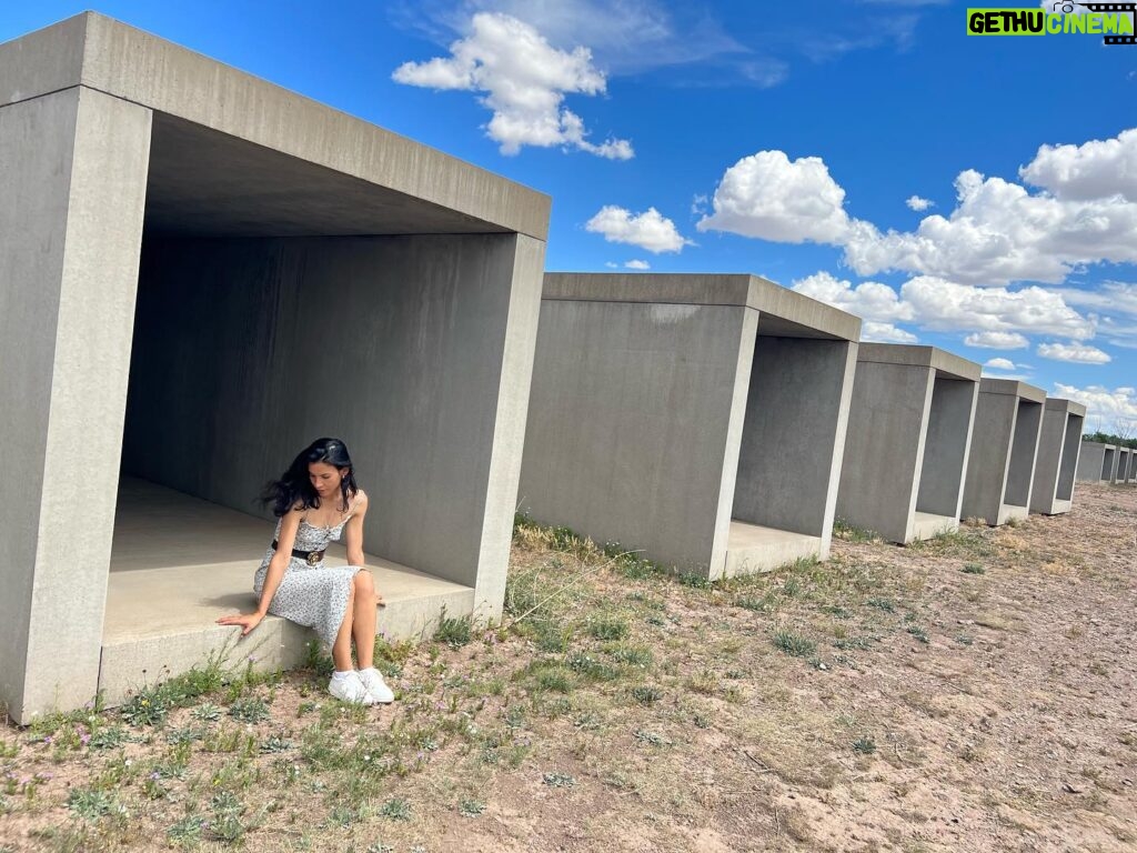 Danay García Instagram - Marfa inspirations 🌸🌱🪴 Art is not a mirror held up to reality, but a hammer with which to shape it. #feelings #reading #nature #light #feelinggood #community #connection #gracias #artist #recharge #soul #body Never forget the magic 👑#queen