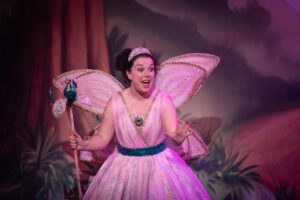 Dani Harmer Instagram - The many emotions and faces of Fairy Bon Bon 🧚🏼‍♀️!
Having a fab time in Beauty & The Beast at @mansfieldpalace still a few tickets left! So come see us before we close on December 31st 🥀