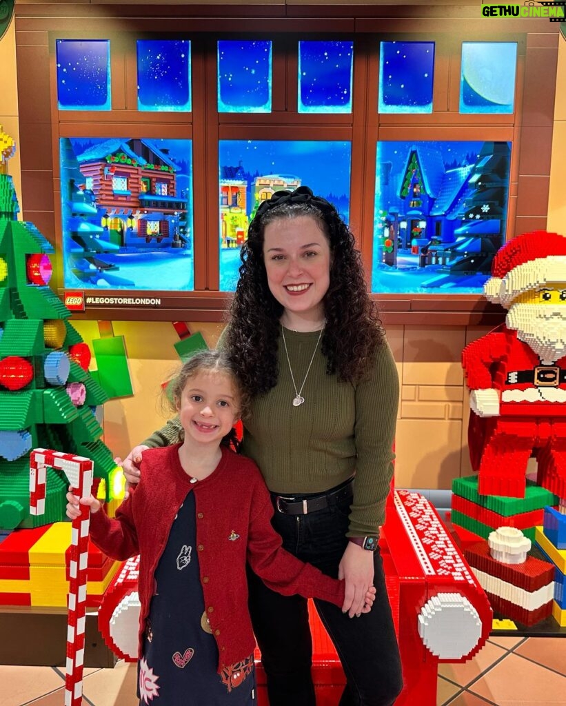 Dani Harmer Instagram - To say we had the best day yesterday would be an understatement!! We absolutely love LEGO in this house so we were beyond excited to be invited to the LEGO store in Leicester Square to kick off the festive period! Thank you so much @lego & @runraggeduk for having us! We loved it! 🫶🏻