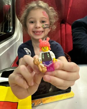 Dani Harmer Instagram - To say we had the best day yesterday would be an understatement!! We absolutely love LEGO in this house so we were beyond excited to be invited to the LEGO store in Leicester Square to kick off the festive period! Thank you so much @lego & @runraggeduk for having us! We loved it! 🫶🏻
