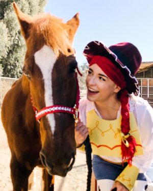 Daniela Bobadilla Instagram - For those who know me at all, this costume is not a surprise haha. Toy Story forever 🙌🏻 ft.Foxy as a too convincing Bullseye. Swipe left to see the rest of the gang! Hope everyone had a great Halloween 🎃