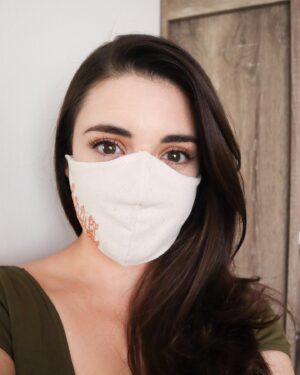 Daniela Bobadilla Instagram - Looks like mask are going to be the trending fashion item of 2020 😎 If you saw my stories, I've been having so much fun learning how to make my own masks! I wrote a whole blog post about it for @lessonslearned (LINK in BIO) after trying out different methods, I finally found one I like!⠀
⠀
I figure we're going to need a ton of reusable masks so I'm making all sorts out of repurposed t-shirts! Some casual, some for when we're allowed to go to fancy events. ⠀
⠀
Also trying my hand at embroidery. My way of adding a little bit of happiness to an accessory we might not necessarily have chosen for ourselves 😋