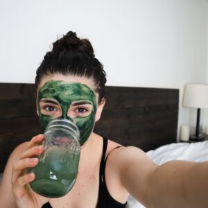 Daniela Bobadilla Instagram - Going all out this #selfcareSunday ... Anyone else have to go to great lengths to make sure your significant other doesn't "accidentally" eat your treats? Successfully scared @beauwirick from stealing my new detox chlorophyll tonic from @cocokind (OBSESSED). And yes, I couldn't resist matching it with my @cocokind chlorophyll mask (also OBSESSED.)