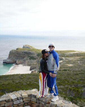 Daniela Norman Instagram - Search to spot a whale continues…
🐳💙
The most incredible time in Cape Town doing mad adventures with my boys 🫶🏻✌🏼🇿🇦