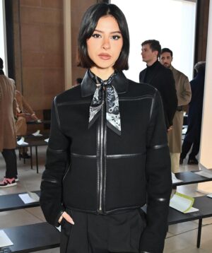 Daniela Norman Instagram - @hermes 🧡
Men’s Winter Paris Fashion Week