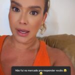 Daniela Boaventura Instagram - Ayrton Lucas x Viña. Pedro x Gabi. Gerson x De La Cruz. Quem tem pouca concorrência o Flamengo? E tem perguntinha no final do vídeo também sobre a dupla de zaga. Educados respondem! 😬