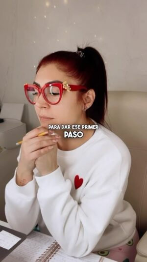 Daniela Droz Instagram - 📌Te muestro mis espacios de conexión y creatividad…..

Que ninguna excusa te detenga de dar los pasos necesarios para evolucionar , lo que tienes hoy es justo lo que necesitas para comenzar esa nueva etapa.

🛑SAL DE TU ZONA CÓMODA,  INCOMÓDATE PARA CRECER.🛑 Voy a ti.

💻Para cursos y coaching online me puedes escribir a 
💌cursosdanieladroz@gmail.com📩

🎤 Charlas , talleres o conferencias me puedes escribir a 
💌info@danieladroz.com📩

#coaching #coachingyespiritualidad #coachingonline #cursosonline #danieladroz #alegríaybombaeehh #transformación #procesos #girlbosses #saludmental #saludespiritual