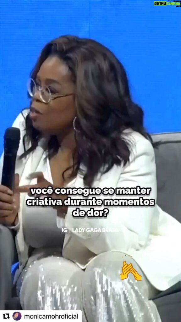 Daniela Escobar Instagram - Que os diagnósticos, rótulos, opiniões, ou nosso próprio ego, não nos paralisem, não nos impeçam de trabalhar para alcançar nossos objetivos… 💪🏻🌻 @oprah @ladygaga