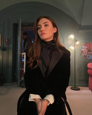 Daniela Nieves Instagram - some lissa outfits
@peacocktv  #vampireacademy