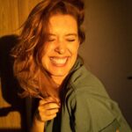 Daniela Paschoal Instagram - em folha em graça em vida em força em luz • • • @drialvesfoto e @eunadiareis