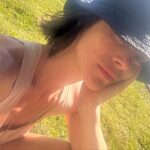 Daniela Ramírez Instagram - No sé mucho descansar…pero lo logre * Te extrañare sur y verano❤️