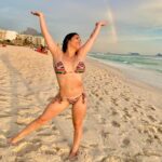 Daniele Hypólito Instagram - Se a felicidade está nas pequenas coisas, te desejo uma vida cheia de coisas simples, belas e boas. O suficiente para se tornarem inesquecíveis. #praia #verão #ela #barra #danyhypolito