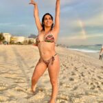 Daniele Hypólito Instagram – Faça da fenix um exemplo quando se ver perdido renasça das cinzas🔥🔥🔥

#ela #praia #verão #danyhypolito #barra #amo