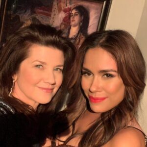 Daniella Alonso Instagram - Dynasty is back! Had the pleasure of working with the amazing @daphnezuniga and the incredibly talented @sjmainmunoz 🌟🌟🌟