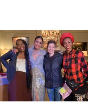 Daniella Alonso Instagram - A gala and some vertigo🌀 Don’t miss tonight’s episode of DYNASTY! Miss these ladies 💕💕@pdott41💄 Anna Hilton💇🏽‍♀️ & La Shan Knox👗💕💕