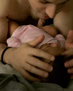 Daniella Alonso Instagram - Happy First Father’s Day! Inara is the luckiest girl in the world to be able to call you Dad. 🌝🌚🌓✨✨