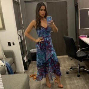 Daniella Alonso Instagram - I can’t believe tonight is the final episode of Dynasty! 🥂Couldn’t have imagined three years ago what this journey would have turned out to be! But I will forever be grateful for all the memories and friendships I have made along the way. I hope our little show brought people some joy during challenging times. Too many people to thank but definitly want to thanks Josh and Sandy. I wouldn’t be Cristal #3 😂 without you! I will miss our Dynasty family and of course the glam and fashion! Thank you also to my girls @pdott416 for your beautiful makeup! I finally got a good shot of it!💋 Anna Hilton @arinburke and my dearest LaShan Knox 🤗 I hope you all enjoy the Finale!❤️-D (here are some pics from my first week on Dynasty)