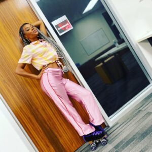 Danielle E. Hawkins Instagram - “ohhh I wanna skate with somebody”… 

Y’all I got to do another episode of @nbcthevoice and this one is special because my fam @mr.tyrellwashington trusted me with who to bring on & to choreograph the skaters section. The blessings are flowing & being able to share them with my skate fam @crystal.alysia @dylan__morton & @skate_nomad is the icing on the cake.

Btw give it up my nephew @dylan__morton going crazy on his first LIVE tv show performance and securing a new agency (we’re both with the best) @msaagency 

Aite back to work. #AuntieIsAchieving #thederbydiaries #rollerskate #skatelife #ogsk8queen #choreographer #feistyfunnyandfine #thevoice #quads #larollergirls #melanin #blackexcellence