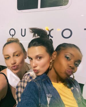 Danielle E. Hawkins Instagram - STRANGER THINGS happen when LA ROLLER GIRLS pull up to set and join the stunt team! 🛼💁🏾‍♀️

Gotta watch the season to see which episode we are on! Oh and my wig was multi-directional as you can see if you swipe 🤣🤣🤣🤣🤣

#strangerthings #season4 #larg #larollergirls #melanin #stunts #stuntteam #rollerskate #skatelife #blackstuntwomen #work #hustle #blessings #friday