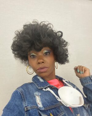 Danielle E. Hawkins Instagram - STRANGER THINGS happen when LA ROLLER GIRLS pull up to set and join the stunt team! 🛼💁🏾‍♀️

Gotta watch the season to see which episode we are on! Oh and my wig was multi-directional as you can see if you swipe 🤣🤣🤣🤣🤣

#strangerthings #season4 #larg #larollergirls #melanin #stunts #stuntteam #rollerskate #skatelife #blackstuntwomen #work #hustle #blessings #friday
