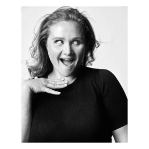 Danielle Macdonald Instagram - Thank you @storyandrain 💕

Hair || @ditadoeshair 
Make Up || @andremakeup 
Photos || @mrusch 
Words || @tamararappa 

* Swipe for my fav things *