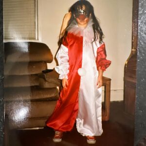 Danielle Harris Instagram - Throwback. Found this photo in my bins! I’m digging through for my Autobiography decades of gems. Lots and lots to share with you!!!