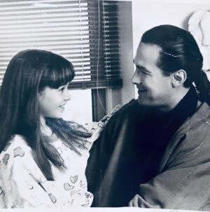 Danielle Harris Instagram - The only director to keep his promise. @dwightlittle8mm when we finished Halloween 4, told me if he EVER had a role for me it would be mine. “Marked for Death” came a few years later. Then @nattyknocksmovie we reunited after 35 years he’s still casting me as his leading lady! If you haven’t seen @nattyknocksmovie stream it now it’s great! @choptopmoseley @robert_b_englund @jason_james_richter @sandy_little_montgomery