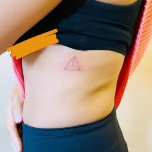 Danielle Nicolet Instagram - So many pics I want to share about tonight’s episode, but they’re all spoilers! So instead, here’s pics of the tattoo I got while shooting tonight’s episode 🖋️😁